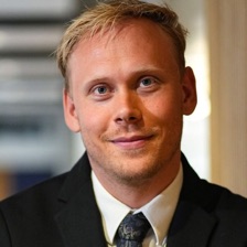 Lasse Lundqvist, økonom